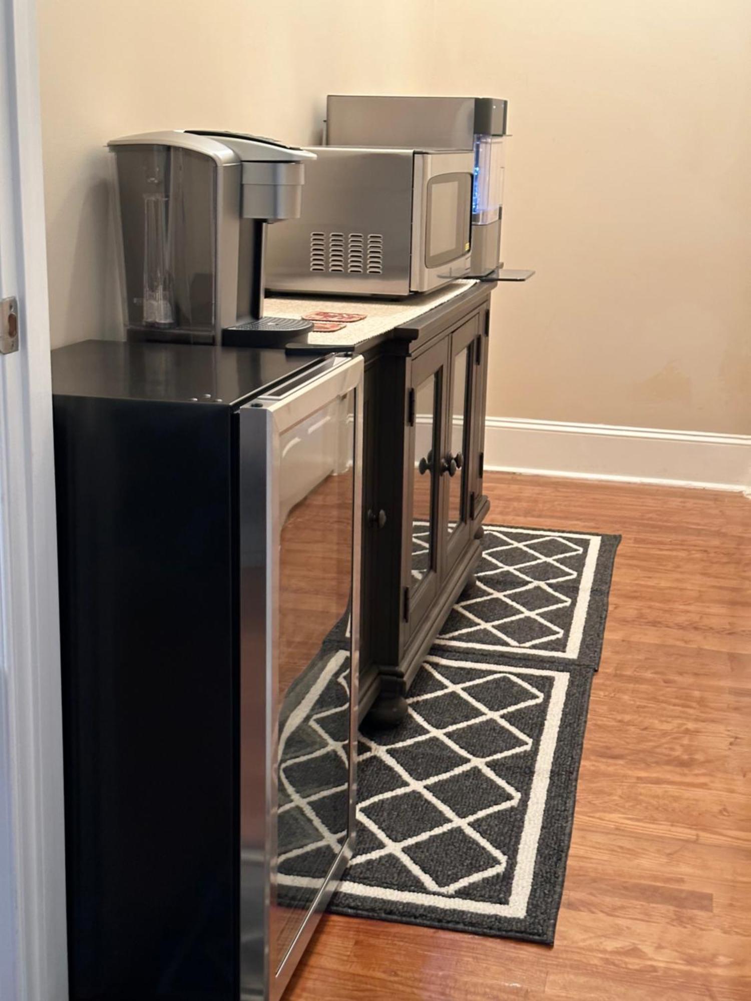 Moorefield Suites Greensboro East McLeansville ภายนอก รูปภาพ