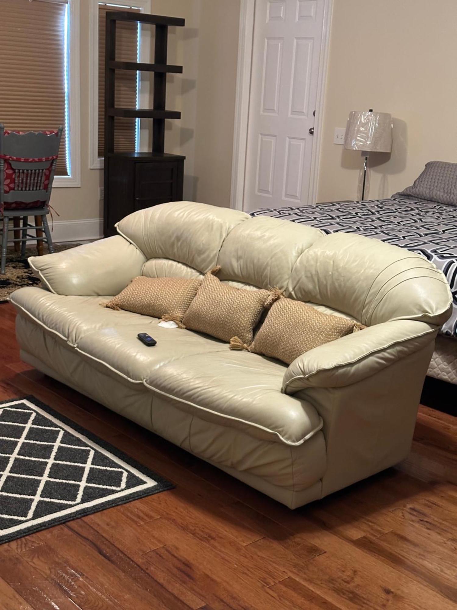 Moorefield Suites Greensboro East McLeansville ภายนอก รูปภาพ