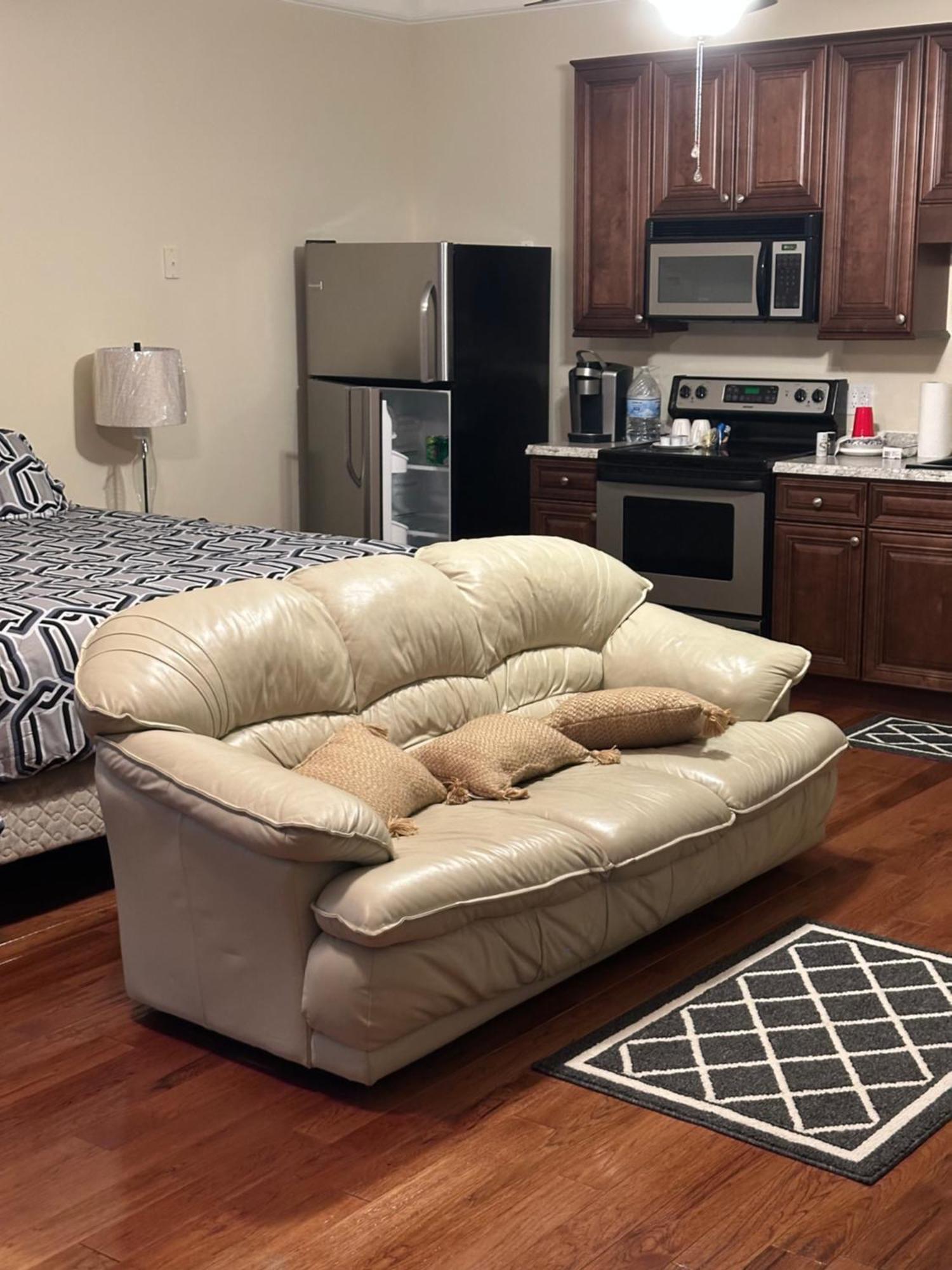 Moorefield Suites Greensboro East McLeansville ภายนอก รูปภาพ